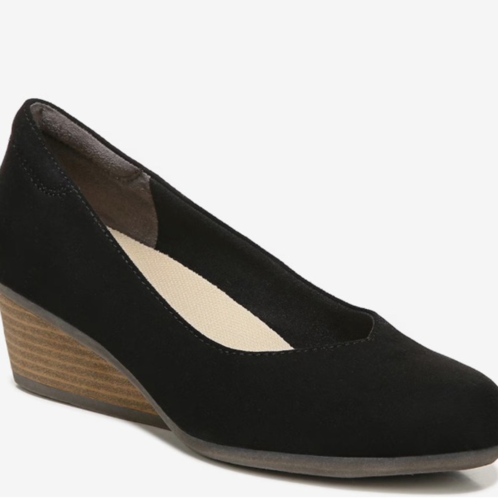 Dr. Scholl's Be Ready Wedge Pump - size 8.5